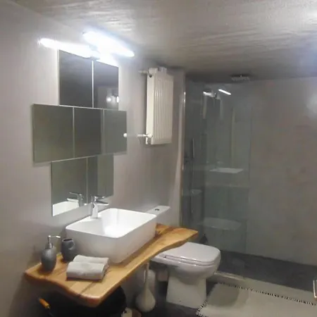 Stylish & Cozy In The National Gallery Area Apartment *